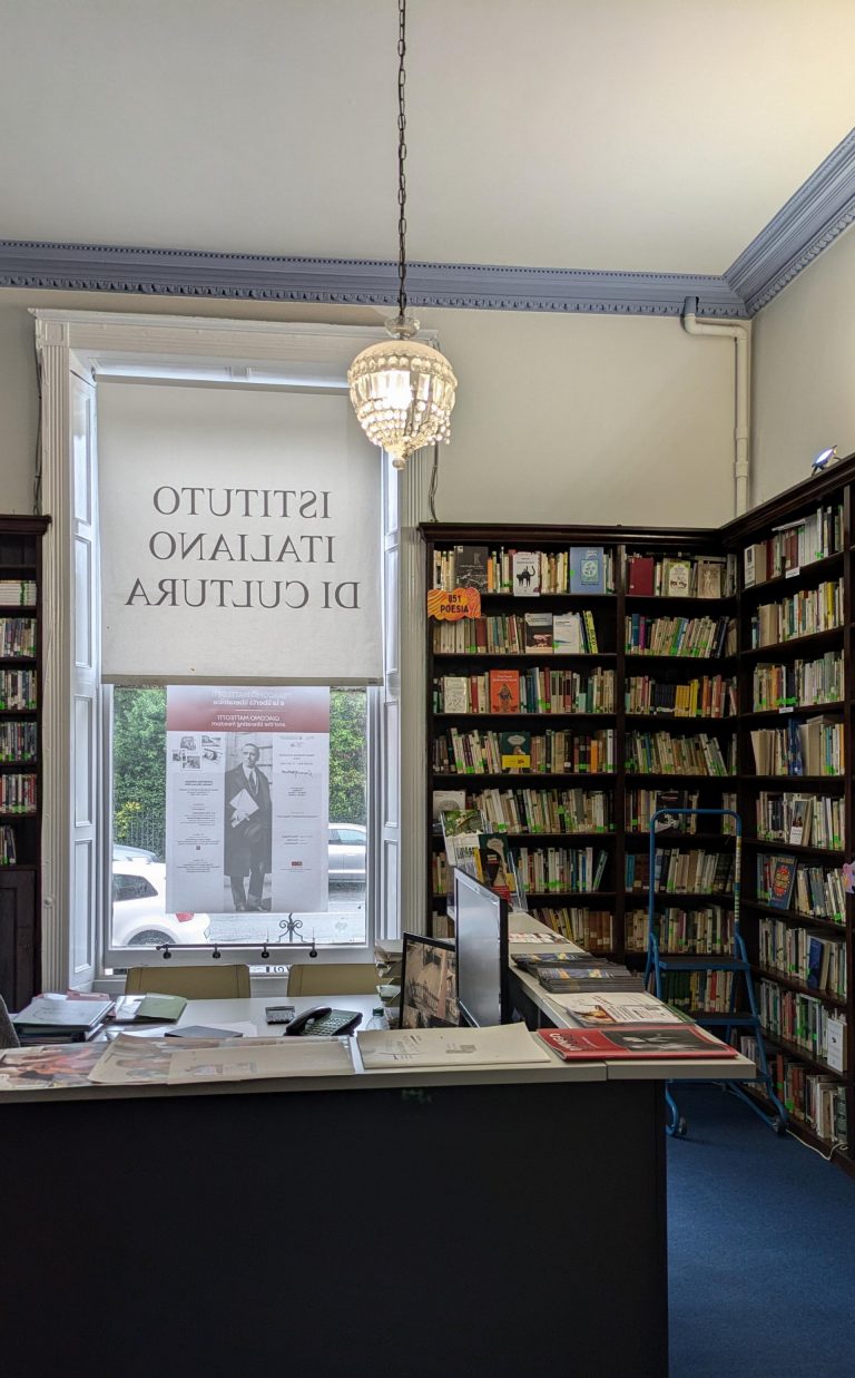 La biblioteca