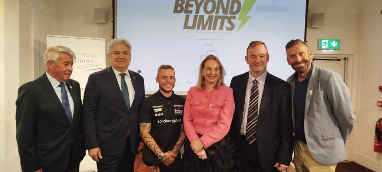 Pusateri, l’Ambasciatore Faganello e membri delle istituzioni olimpiche e paralimpiche irlandesi